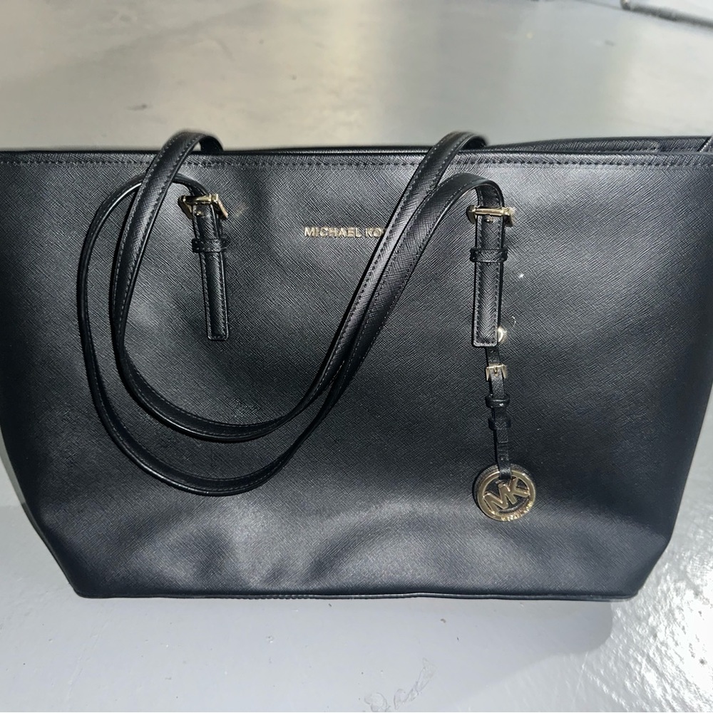 Jet set Michael Kors tote